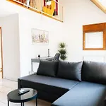 דירה Grosse Galerie-wohnung Fuer 7 Gaeste - Airport Messe Stuttgart - Balkon - Parkplatz *