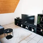 דירה Grosse Galerie-wohnung Fuer 7 Gaeste - Airport Messe Stuttgart - Balkon - Parkplatz *