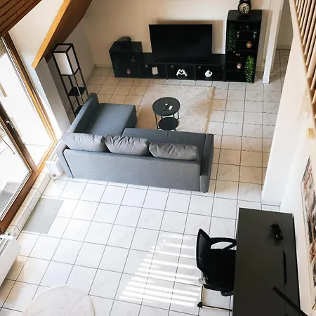 Grosse Galerie-wohnung Airport Messe Stuttgart - Balkon - Parkplatz Appartamento Filderstadt