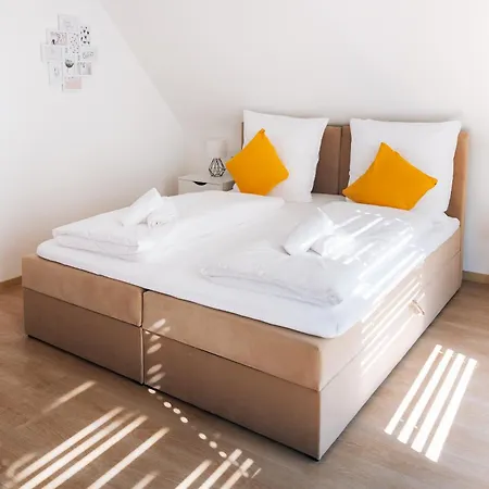 Apartment Grosse Galerie-wohnung Für 7 Gäste - Airport Messe Stuttgart - Balkon - Parkplatz