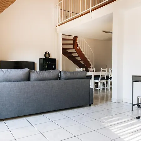 Grosse Galerie-wohnung Für 7 Gäste - Airport Messe Stuttgart - Balkon - Parkplatz Filderstadt