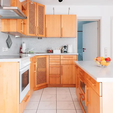Apartment Grosse Galerie-wohnung Für 7 Gäste - Airport Messe Stuttgart - Balkon - Parkplatz *